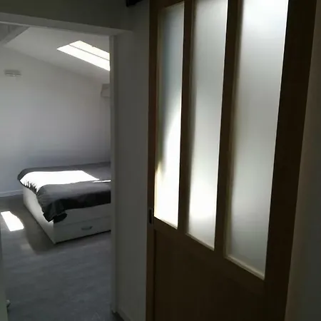 Appt Centre Ville Plage 200 M Apartment *